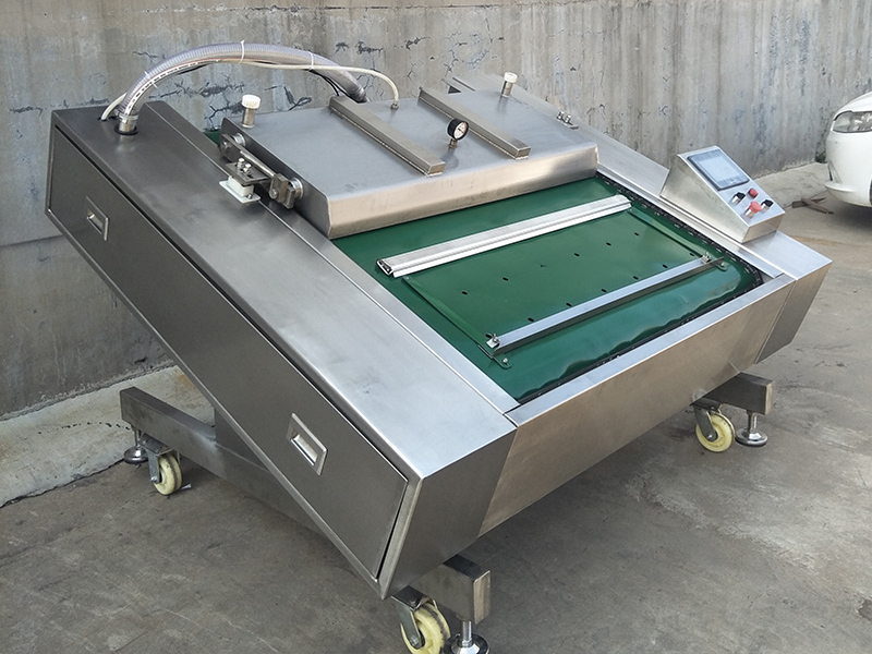 全主動轉動式真空包裝機